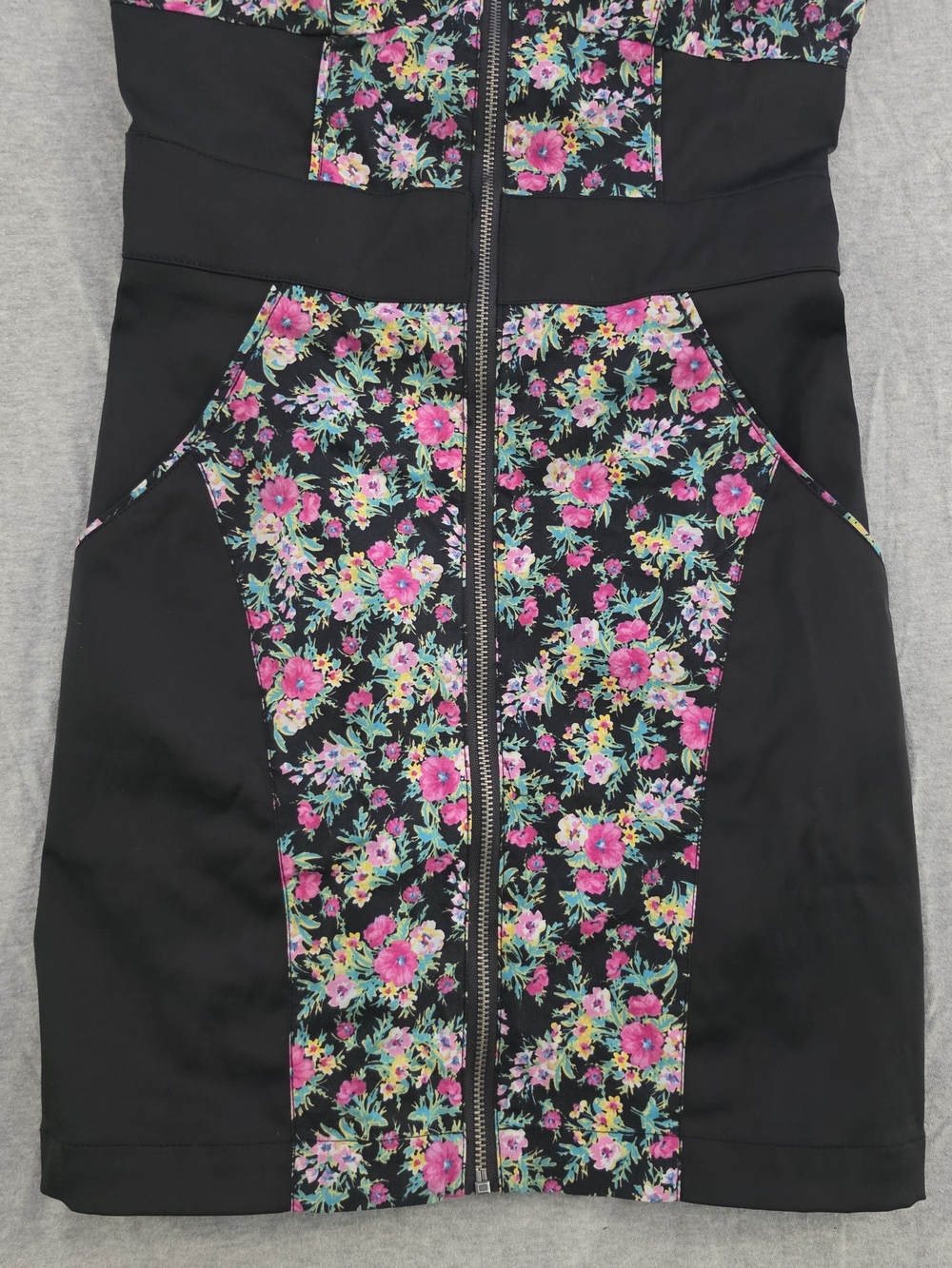Guess Black Mini Bodycon Dress with Pink Floral Panels - Picture 7 of 12